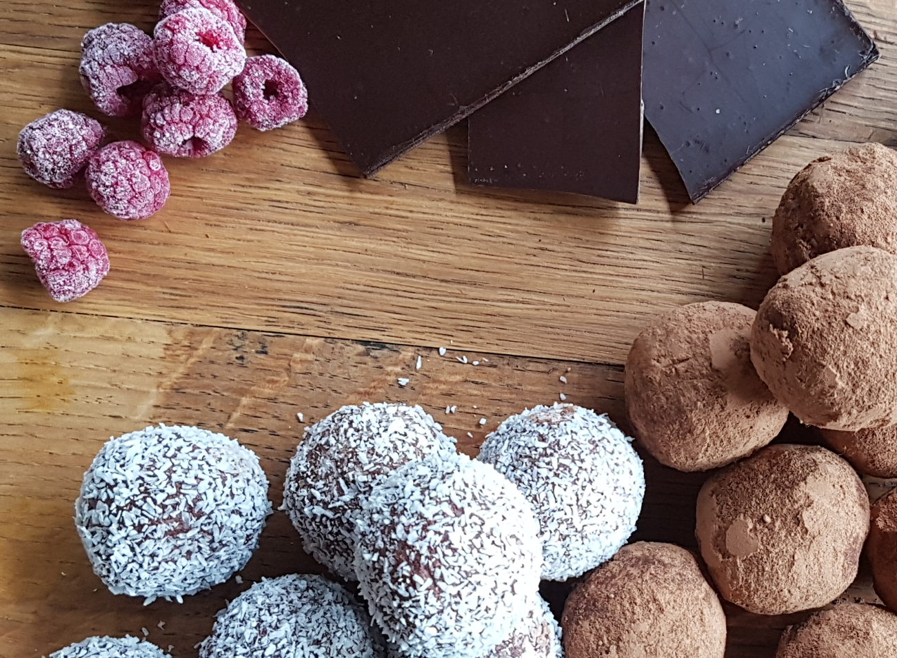 Raspberry Dark Chocolate Cheese Cake Balls