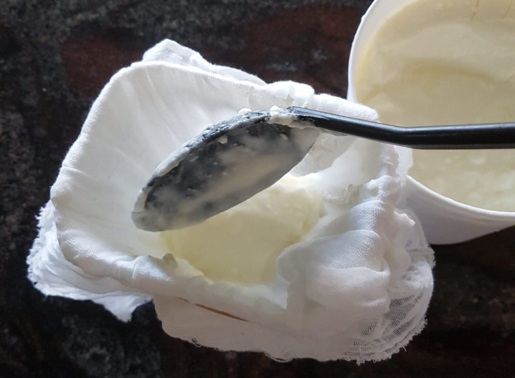 Making Natural and Greek Yoghurt