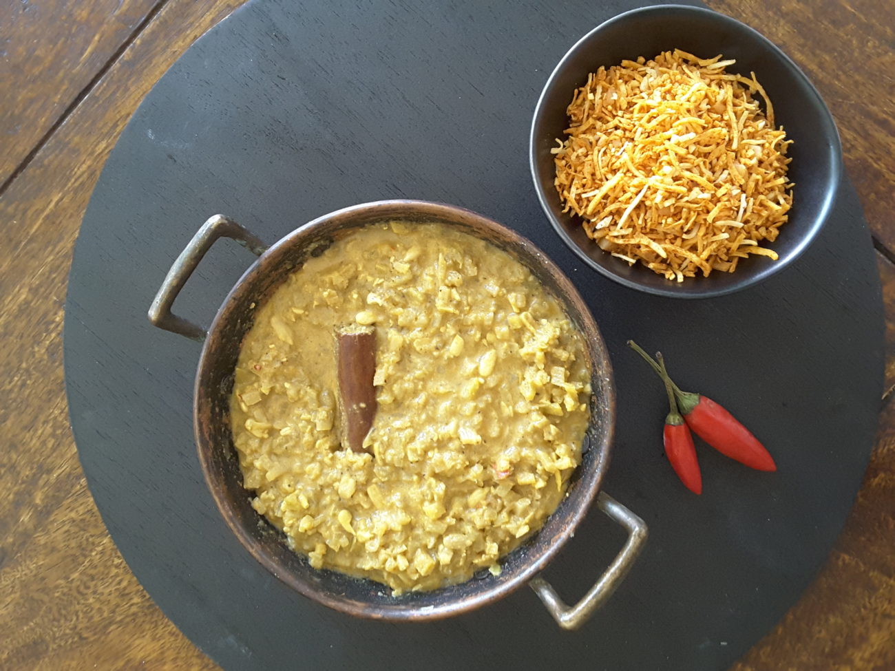 Low Carb Cauliflower and Broccoli Dahl