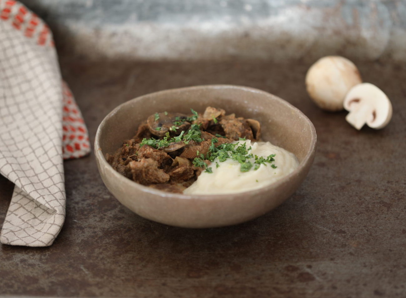 Low Carb Slow Cooker Beef Stroganoff | KETohh | Keto and LCHF