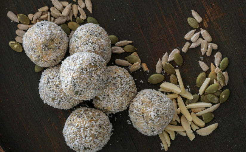 Low Carb Peanut Butter Protein Bliss Balls