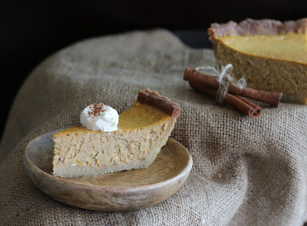 Low Carb Pumpkin Cheesecake Pie