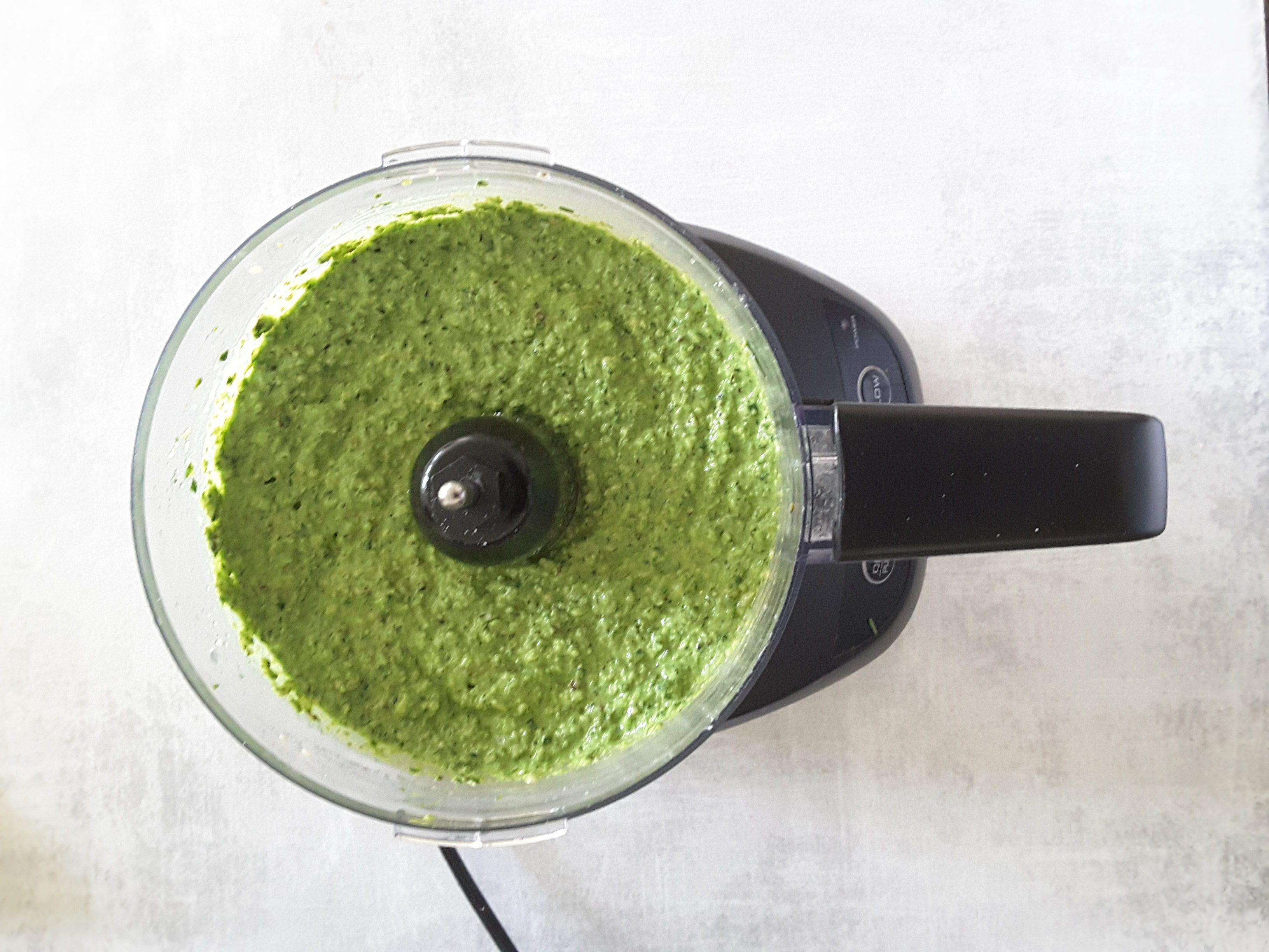 Hemp Seed and Spinach Pesto