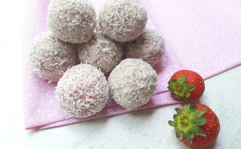 Sugar Free Strawberry Cheesecake Balls