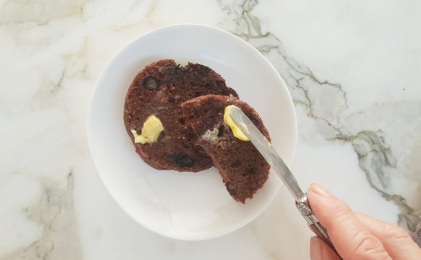 low carb 90 second spiced fruit bread