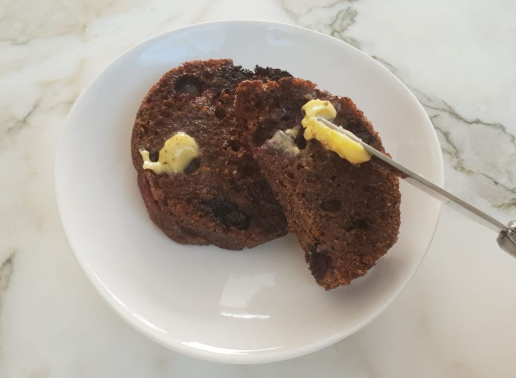 Low Carb 90 Second Spiced Fruit Bread