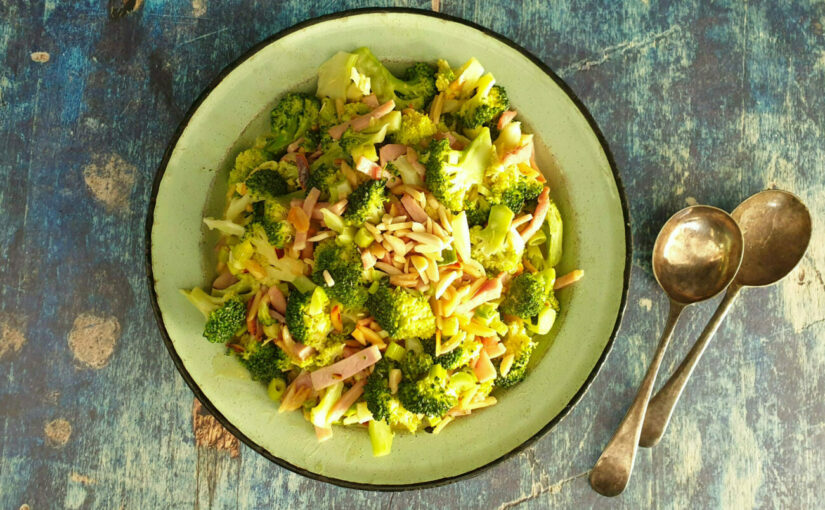 Low Carb Broccoli Bacon Salad