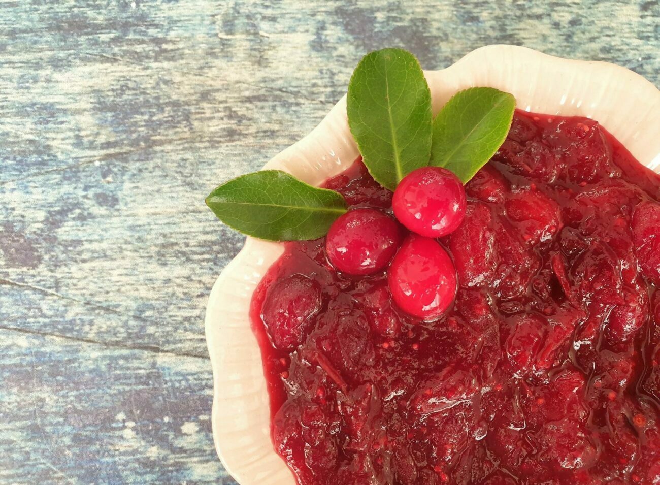 Simple Sugar-Free Cranberry Sauce - Pass the Plants