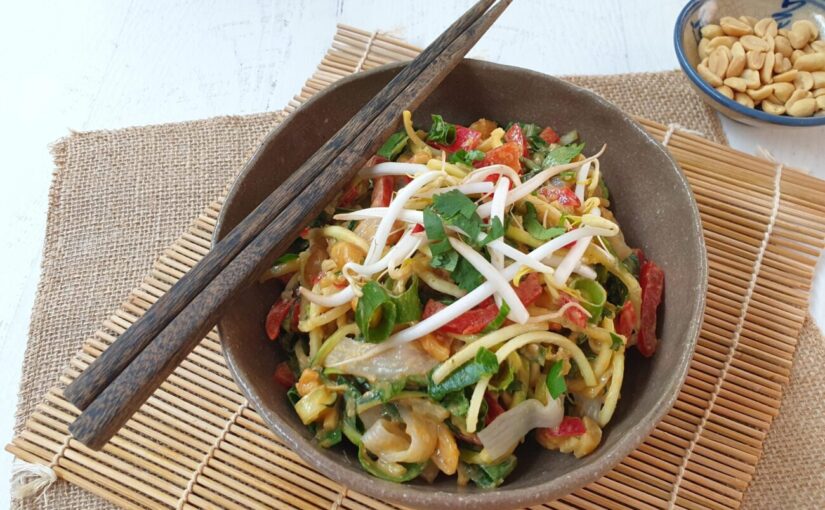 Pad Thai Zoodle Salad