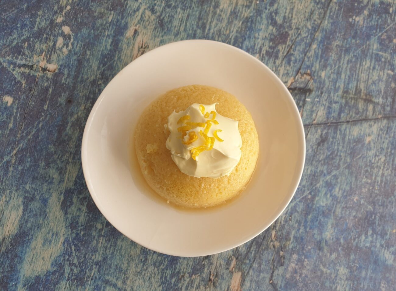 keto lemon mug cake