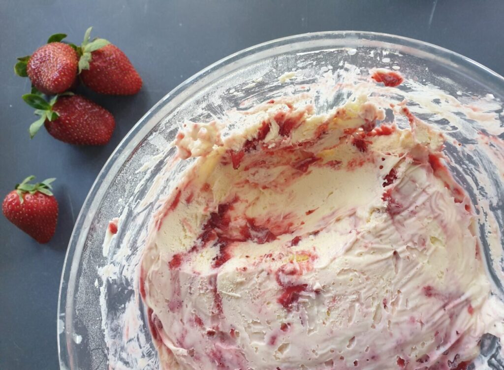 Strawberry Swirl Cheesecake Ice Cream Ketohh Sugar Free Low Carb