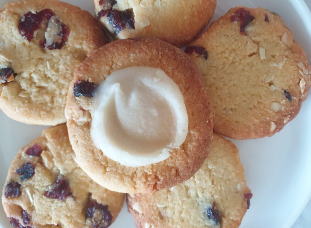 Keto Cranberry Almond Shortbread Cookies