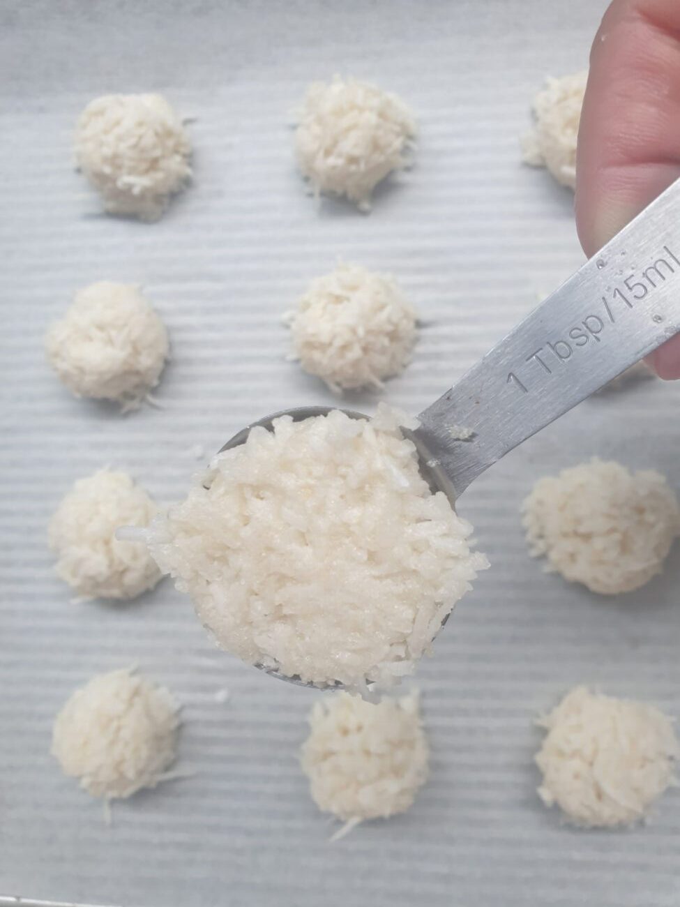 Keto Coconut Macaroons