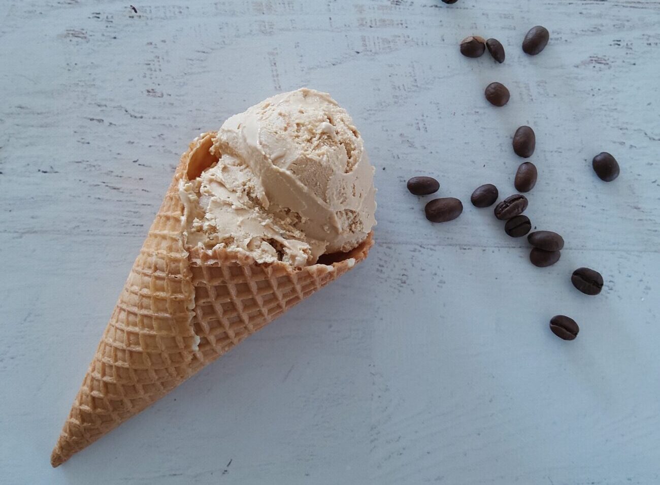 Keto No Churn Coffee Ice Cream